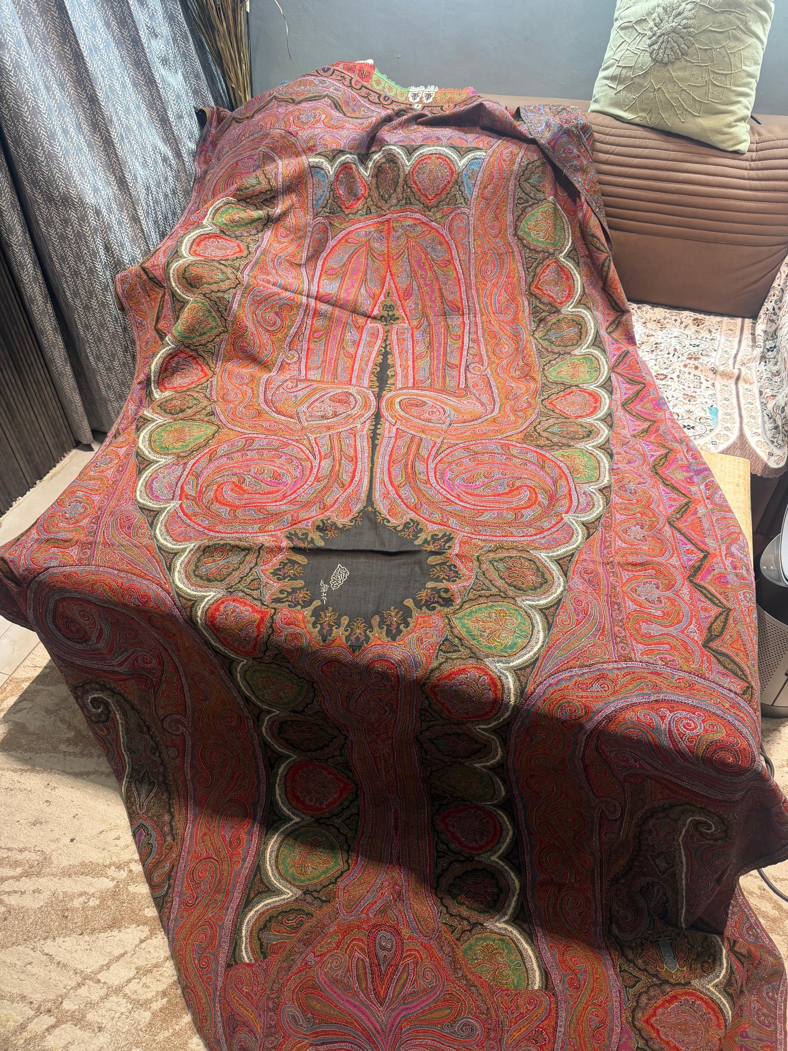 Antique kani jamawar Long shawl 