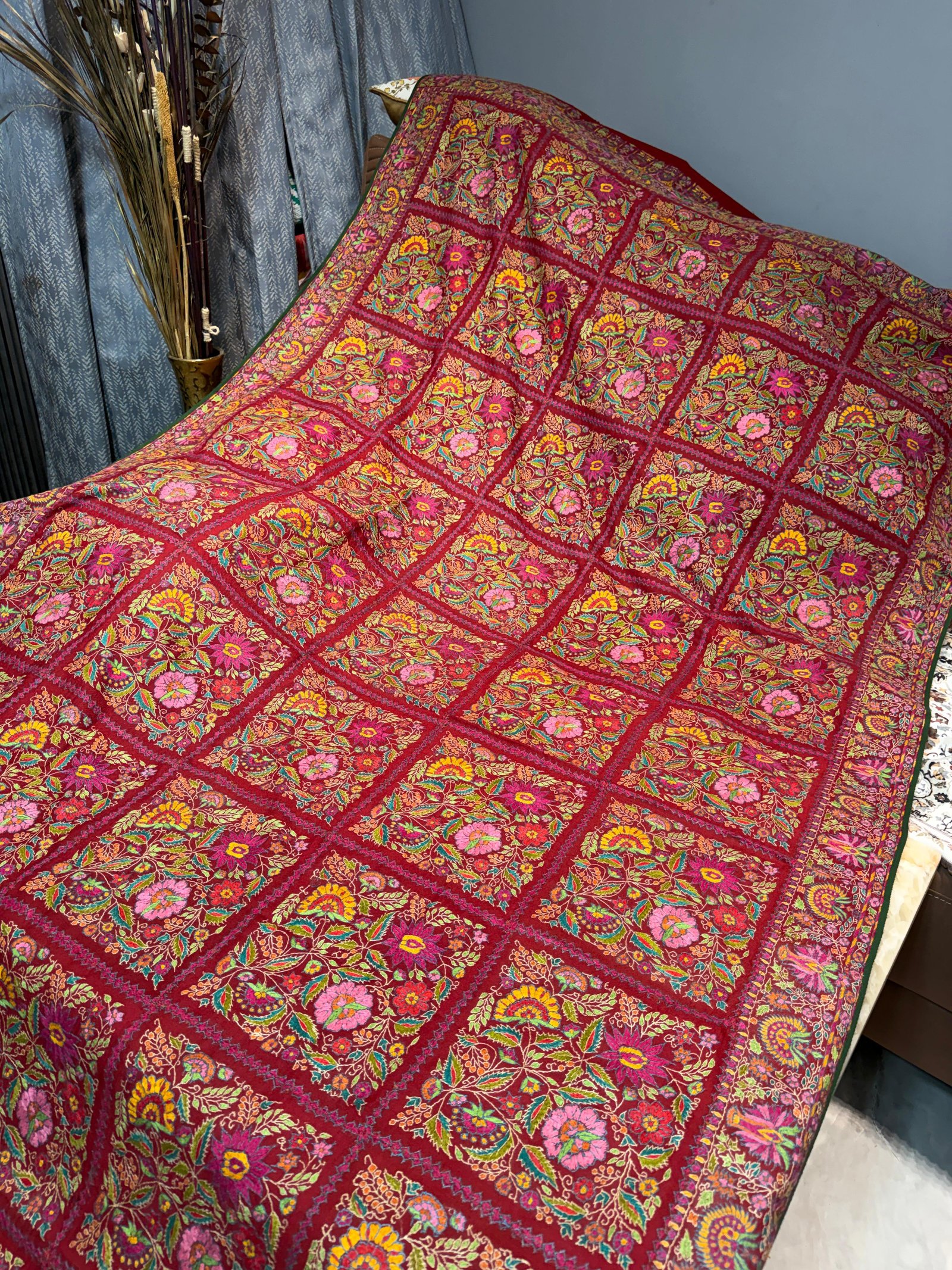 Pashmina needle work jamawar