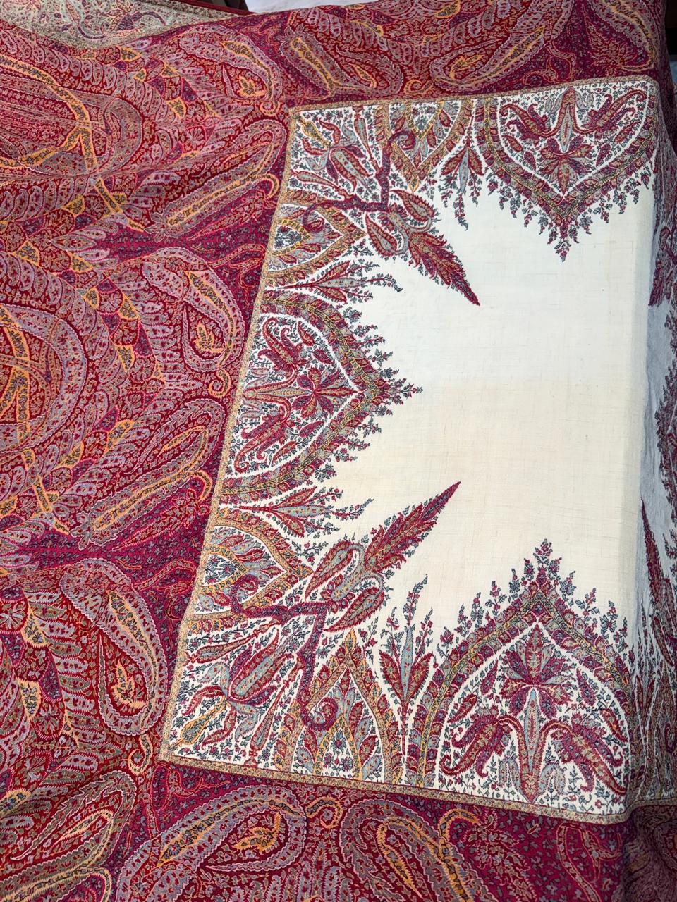 Antique kani jamawar long shawl