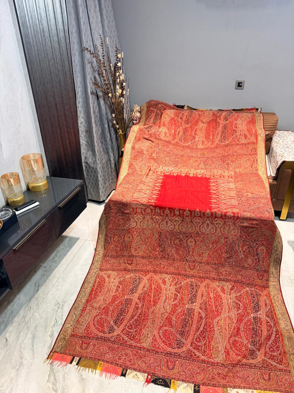 Antique kani jamawar long shawl